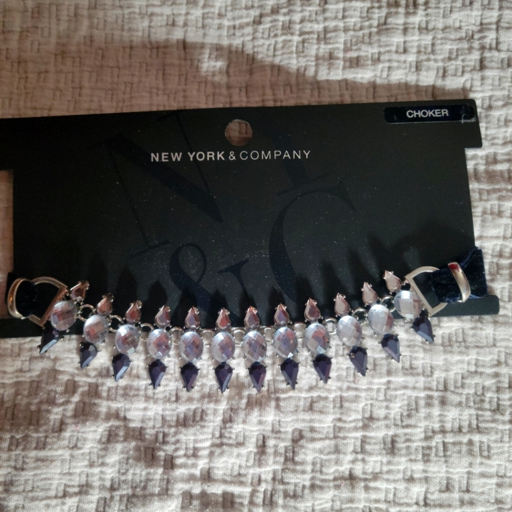 New York and Company Choker